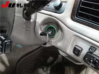 Toyota CROWN  с аукциона в Японии