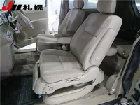 Toyota PORTE лот № 217 оценка 3.5  с аукциона в Японии 2