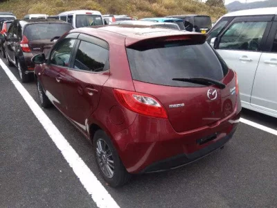 Mazda DEMIO