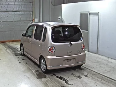 Daihatsu MOVE LATTE