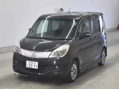 Mitsubishi DELICA D2