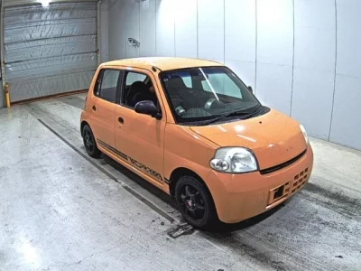 Daihatsu Esse