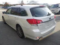 Subaru LEGACY лот № 1833 оценка 3.5  с аукциона в Японии 1