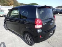 Toyota PORTE лот № 3801 оценка 3.5  с аукциона в Японии 1