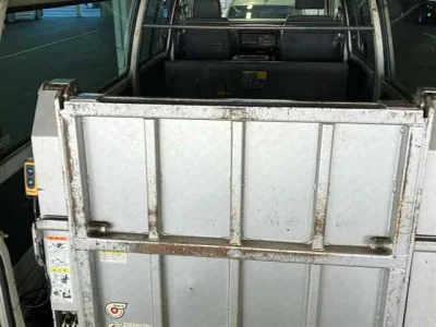 Mazda BONGO BRAWNY VAN