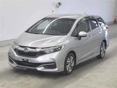 Honda SHUTTLE  с аукциона в Японии
