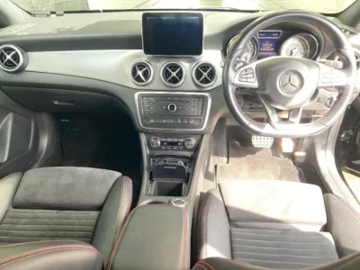 Mercedes-Benz CLA CLASS