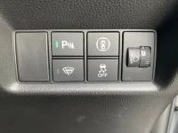 Honda FIT лот № 28 оценка 4  с аукциона в Японии 7