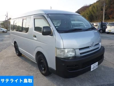 Toyota HIACE  с аукциона в Японии