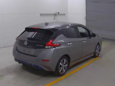 Nissan LEAF  с аукциона в Японии