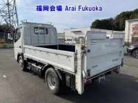 Mitsubishi CANTER лот № 42015 оценка 3.5  с аукциона в Японии 1