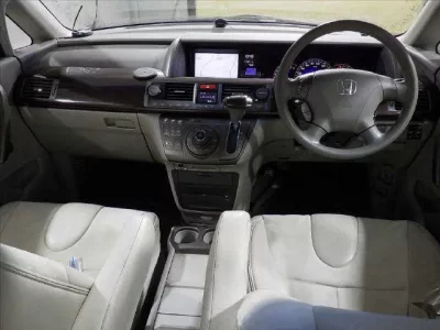 Honda ELYSION  с аукциона в Японии