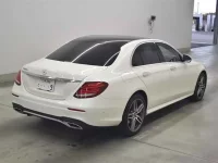 Mercedes-Benz E CLASS лот № 25150 оценка 4.5  с аукциона в Японии 4