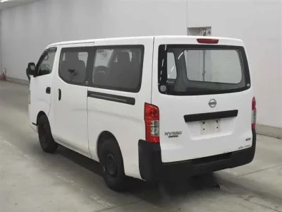 Nissan CARAVAN VAN  с аукциона в Японии