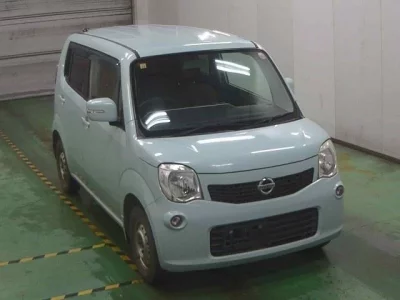 Nissan MOCO  с аукциона в Японии