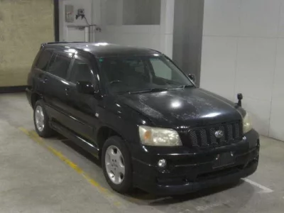 Toyota KLUGER  с аукциона в Японии