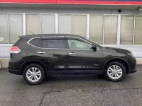 Nissan X-TRAIL лот № 204 оценка 4.5  с аукциона в Японии 2