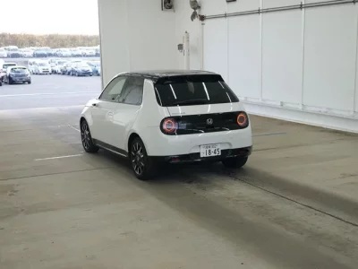 Honda E