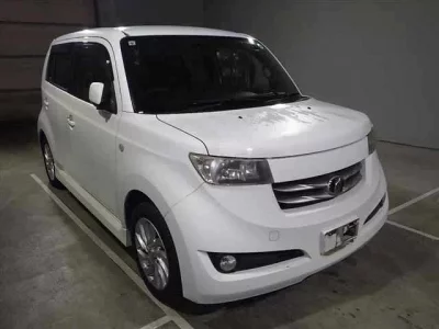Toyota BB  с аукциона в Японии