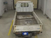 Mazda TITAN лот № 4194 оценка 3  с аукциона в Японии 5