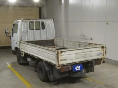 Mazda TITAN  с аукциона в Японии