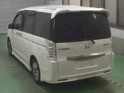 Honda STEP WAGON