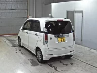 Honda N WGN лот № 2201 оценка 4  с аукциона в Японии 1