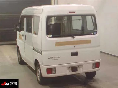 Mitsubishi MINICAB VAN  с аукциона в Японии