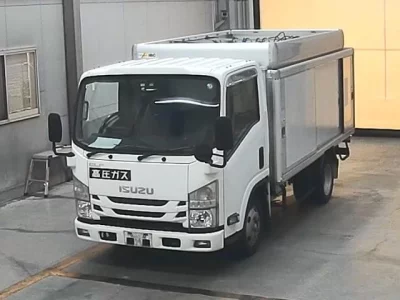 Isuzu ELF