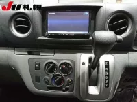 Nissan CARAVAN VAN лот № 1071 оценка 3  с аукциона в Японии 5