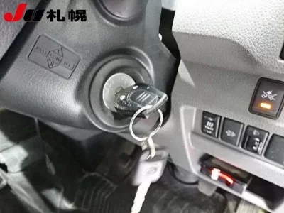 Nissan CARAVAN VAN  с аукциона в Японии