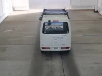 Daihatsu HIJET VAN лот № 2168 оценка 3.5  с аукциона в Японии 2
