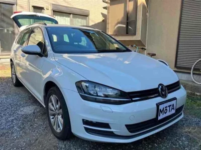 Volkswagen GOLF VARIANT