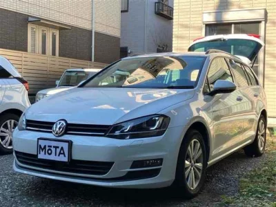 Volkswagen GOLF VARIANT