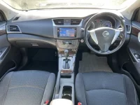 Nissan SYLPHY лот № 1038 оценка 3  с аукциона в Японии 3