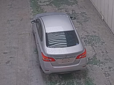 Nissan SYLPHY  с аукциона в Японии