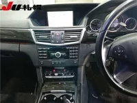 Mercedes-Benz E CLASS лот № 1101 оценка 4  с аукциона в Японии 5