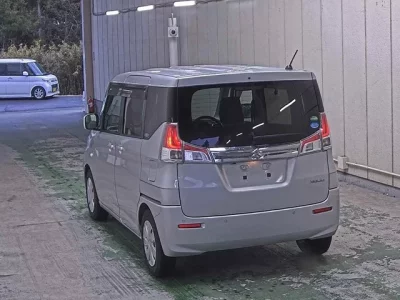 Suzuki SOLIO  с аукциона в Японии