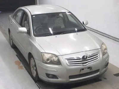 Toyota AVENSIS SEDAN