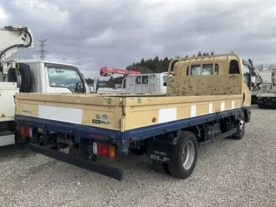 Isuzu ELF  с аукциона в Японии