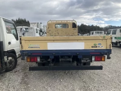 Isuzu ELF  с аукциона в Японии