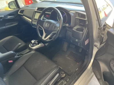 Honda FIT  с аукциона в Японии