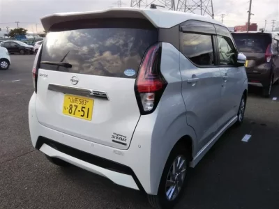 Nissan DAYZ  с аукциона в Японии