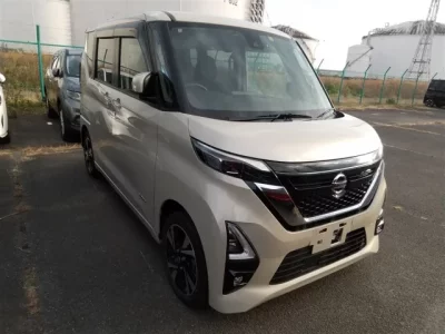 Nissan ROOX  с аукциона в Японии