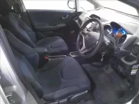 Honda FIT лот № 730 оценка 3  с аукциона в Японии 3