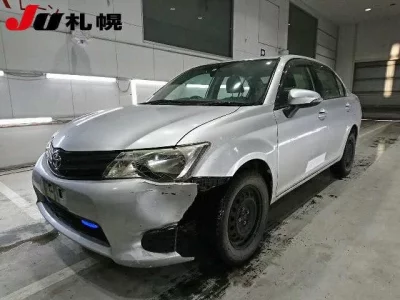 Toyota COROLLA AXIO  с аукциона в Японии