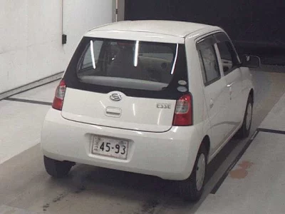 Daihatsu Esse