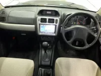 Mitsubishi PAJERO IO лот № 1541 оценка 3  с аукциона в Японии 2