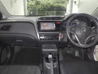 Honda GRACE лот № 233 оценка R  с аукциона в Японии 5