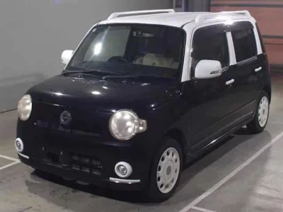 Daihatsu MIRA  с аукциона в Японии